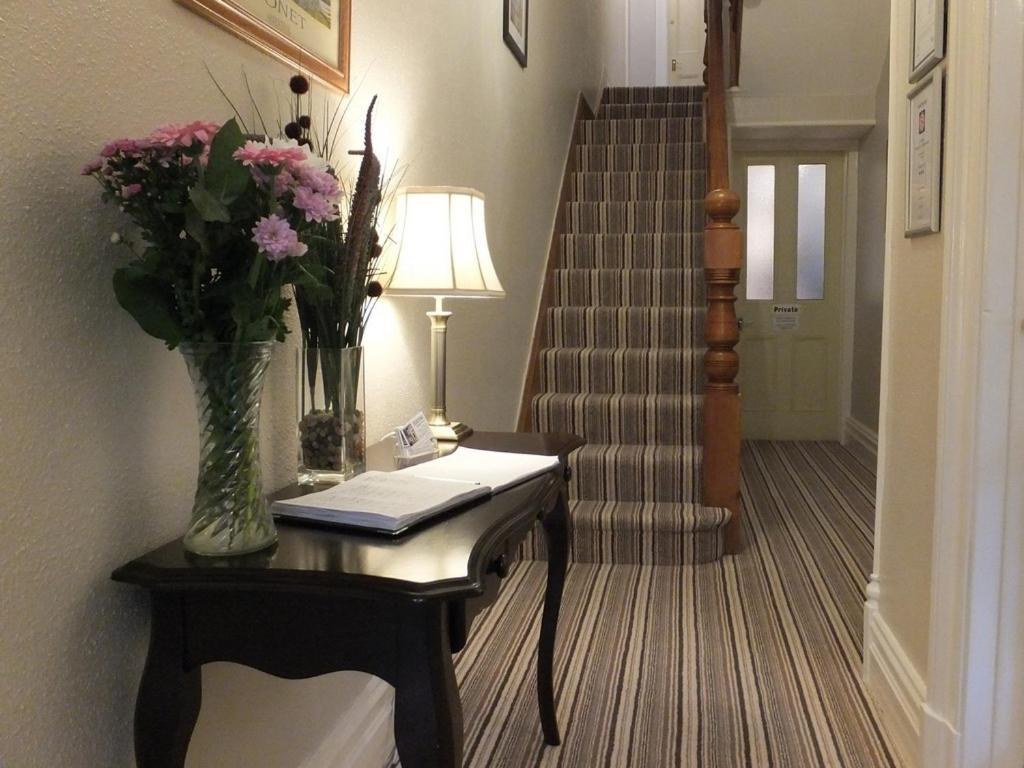 Holmlea Guest House Exclusively For Adults Windermere Dış mekan fotoğraf