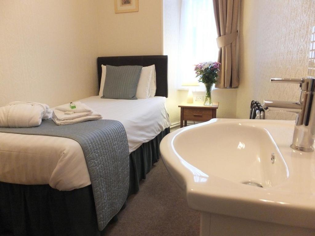 Holmlea Guest House Exclusively For Adults Windermere Dış mekan fotoğraf