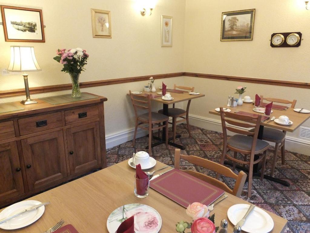 Holmlea Guest House Exclusively For Adults Windermere Dış mekan fotoğraf